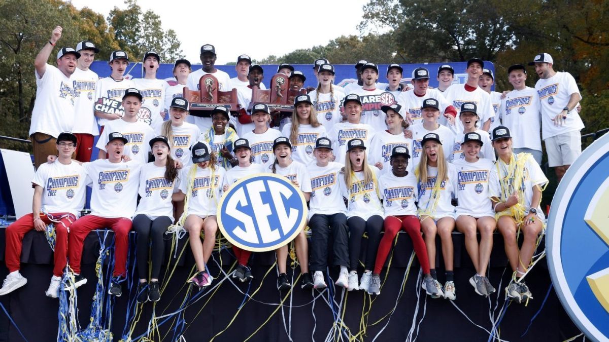 Men's and Women's Cross Country Sweeps 2022 SEC Cross Country Titles