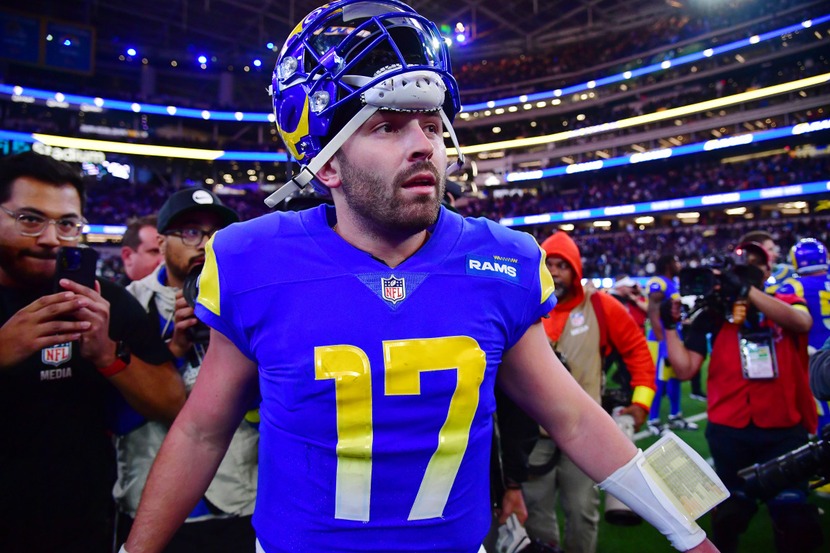 Los Angeles Rams quarterback Baker Mayfield (17) reacts following the victory against the Las Vegas Raiders at SoFi Stadium