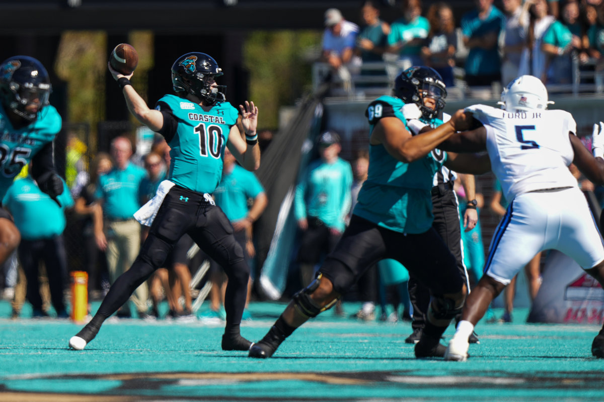 Oct 15, 2022; Conway, South Carolina, USA; Coastal Carolina Chanticleers quarterback Grayson McCall (10) passes the ball in the first quarter against the Old Dominion Monarchs at Brooks Stadium. Mandatory Credit: David Yeazell-USA TODAY Sports