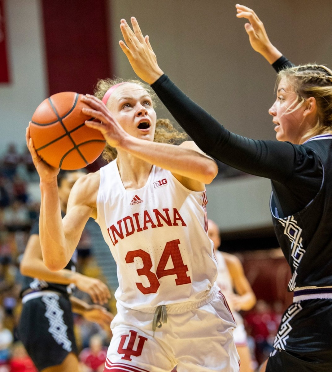 Indiana's Grace Berger (34) shoots during the Indiana versus Kentucky Wesleyan women's basketball game at Simon Skjodt Assembly Hall on Friday, Nov. 4, 2022.