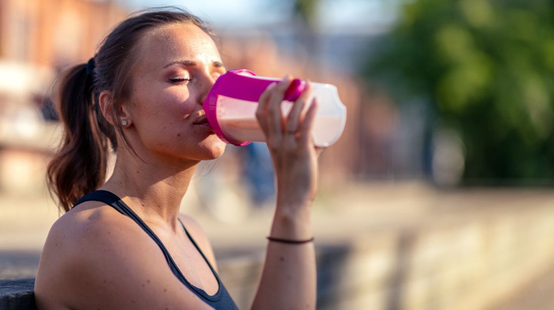 The 9 Best Protein Shakes of 2023, According to a Certified Sports Nutrition Coach - Vimarsana News