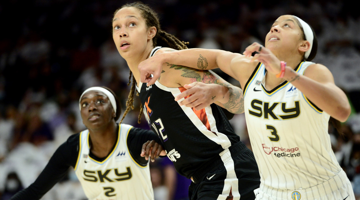 Sky forwards Kahleah Copper and Candace Parker box out Mercury center Brittney Griner during Game 1 of the 2021 WNBA Finals.