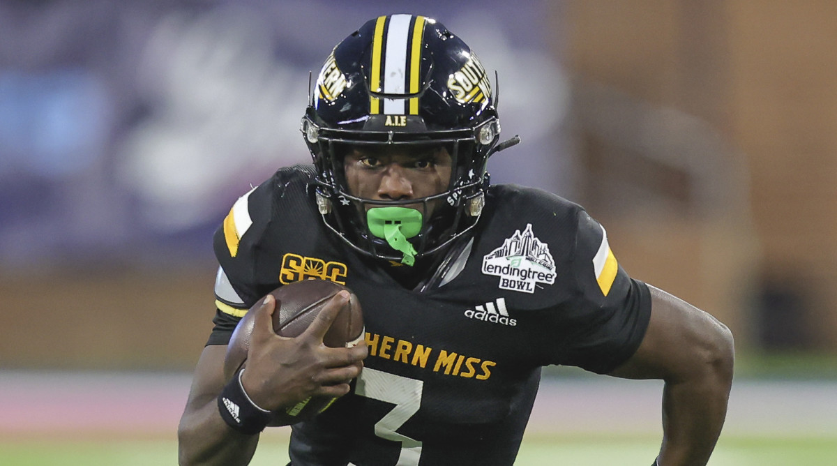 Southern Miss RB Frank Gore Jr. runs the ball during his record-setting bowl performance