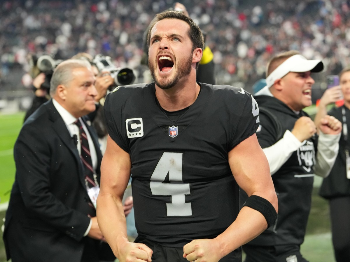 Las Vegas Raiders QB Derek Carr compared the final touchdown drive to