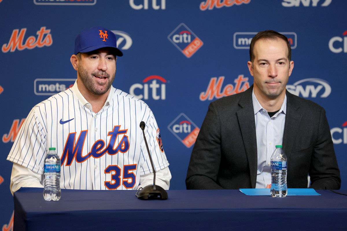 Mets pitcher Justin Verlander speaks to the media with general manager Billy Eppler during a press conference at Citi Field.