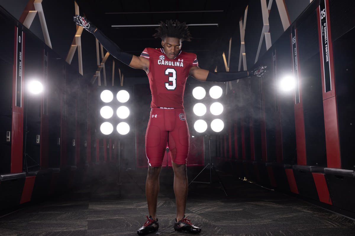 Cameron Upshaw Signs Letter Of Intent With South Carolina Football