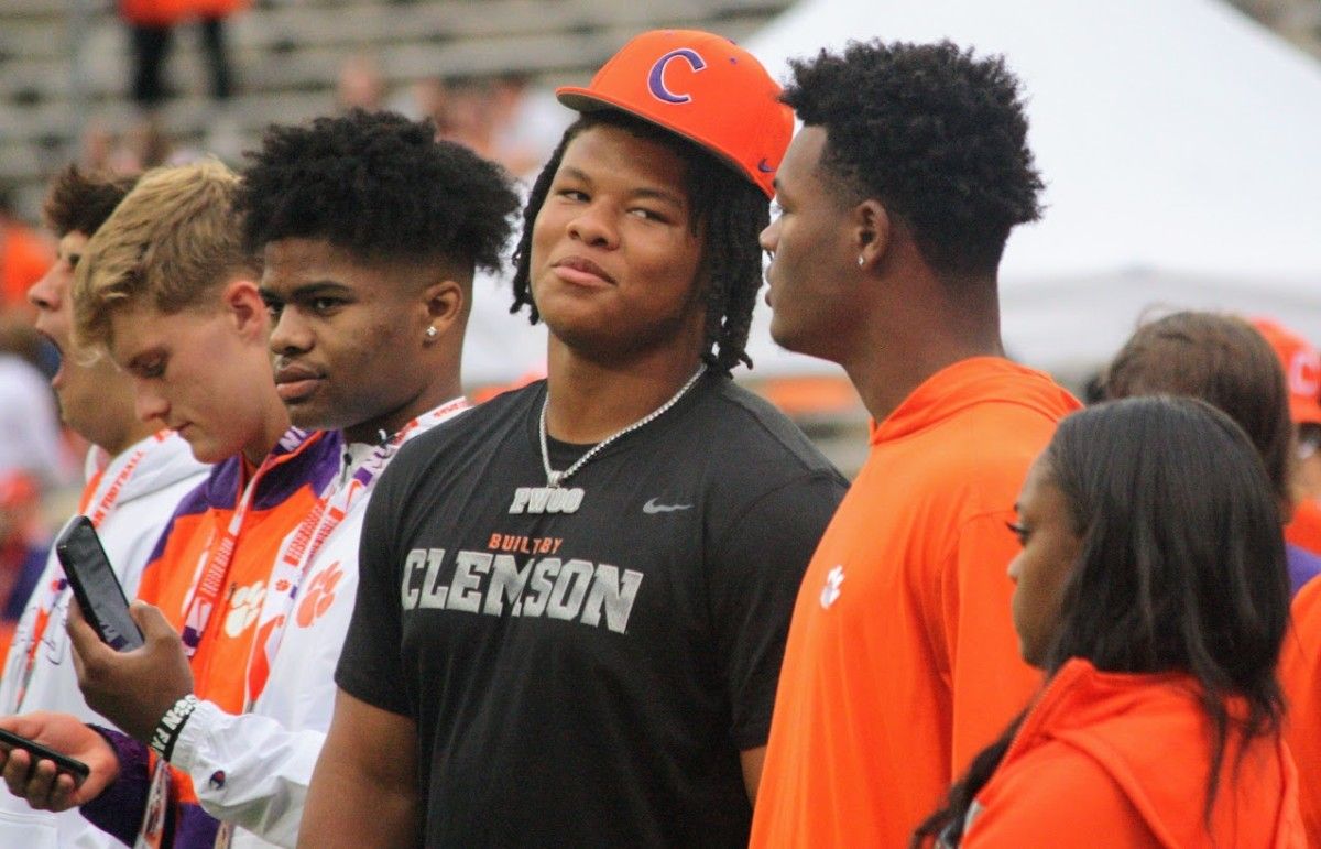 2023 DL Peter Woods Signs National Letter of Intent With Clemson - Vimarsana News
