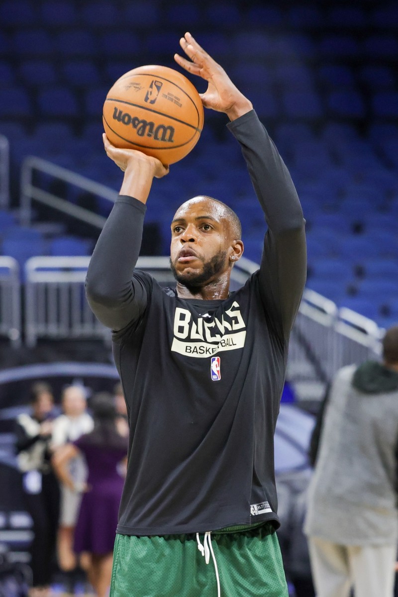 Khris Middleton's Injury Status For BucksCavs Game Fastbreak on