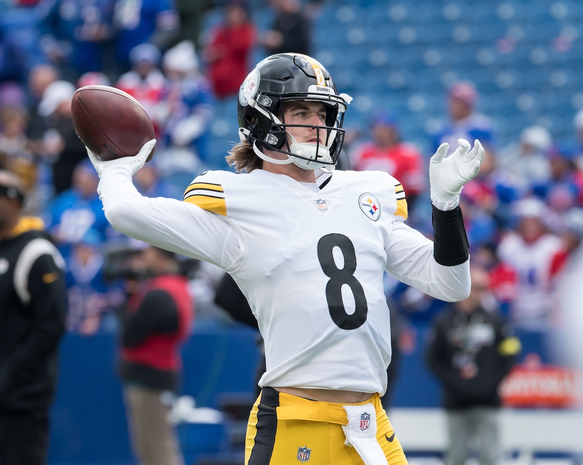 Pittsburgh Steelers QB Kenny Pickett Changes Helmet to Prevent Further Concussions Sports