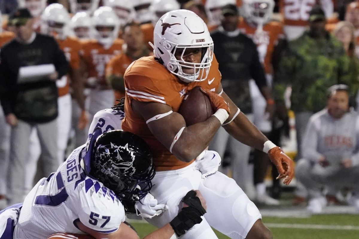 Finding Cleveland Browns Fits in the 2023 NFL Draft: Roschon Johnson, RB Texas - Sports Illustrated Cleveland Browns News, Analysis and More - Vimarsana News