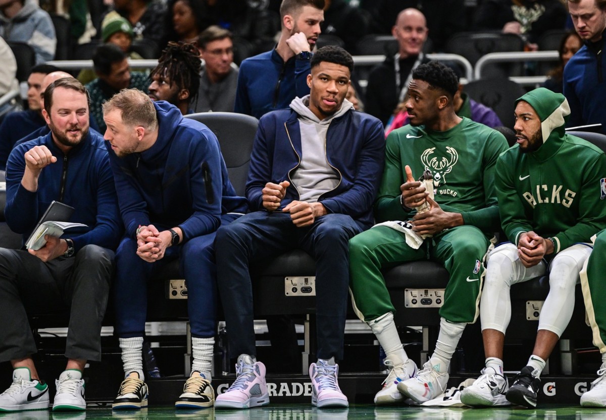 Bucks And Nets Injury Reports Fastbreak on FanNation