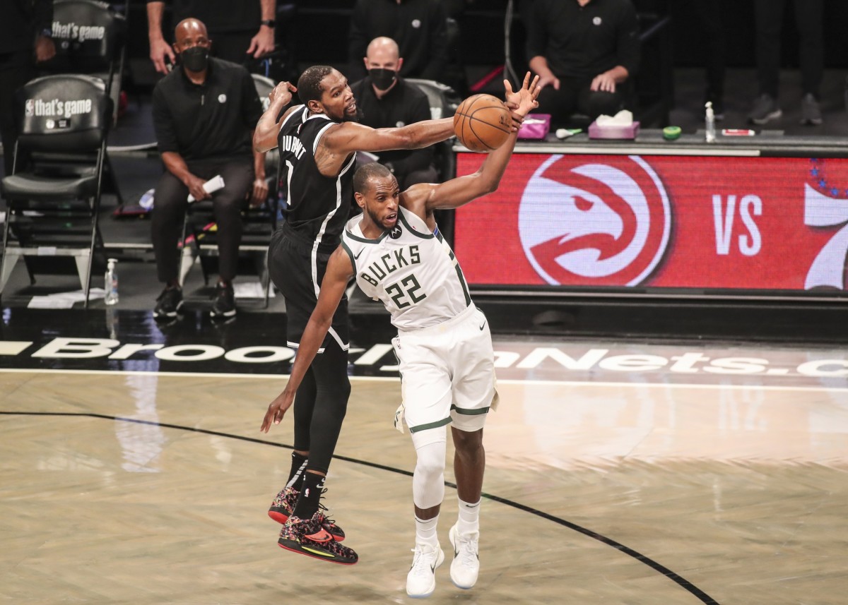 Khris Middleton's Injury Status For Pistons-Bucks Game - Fastbreak