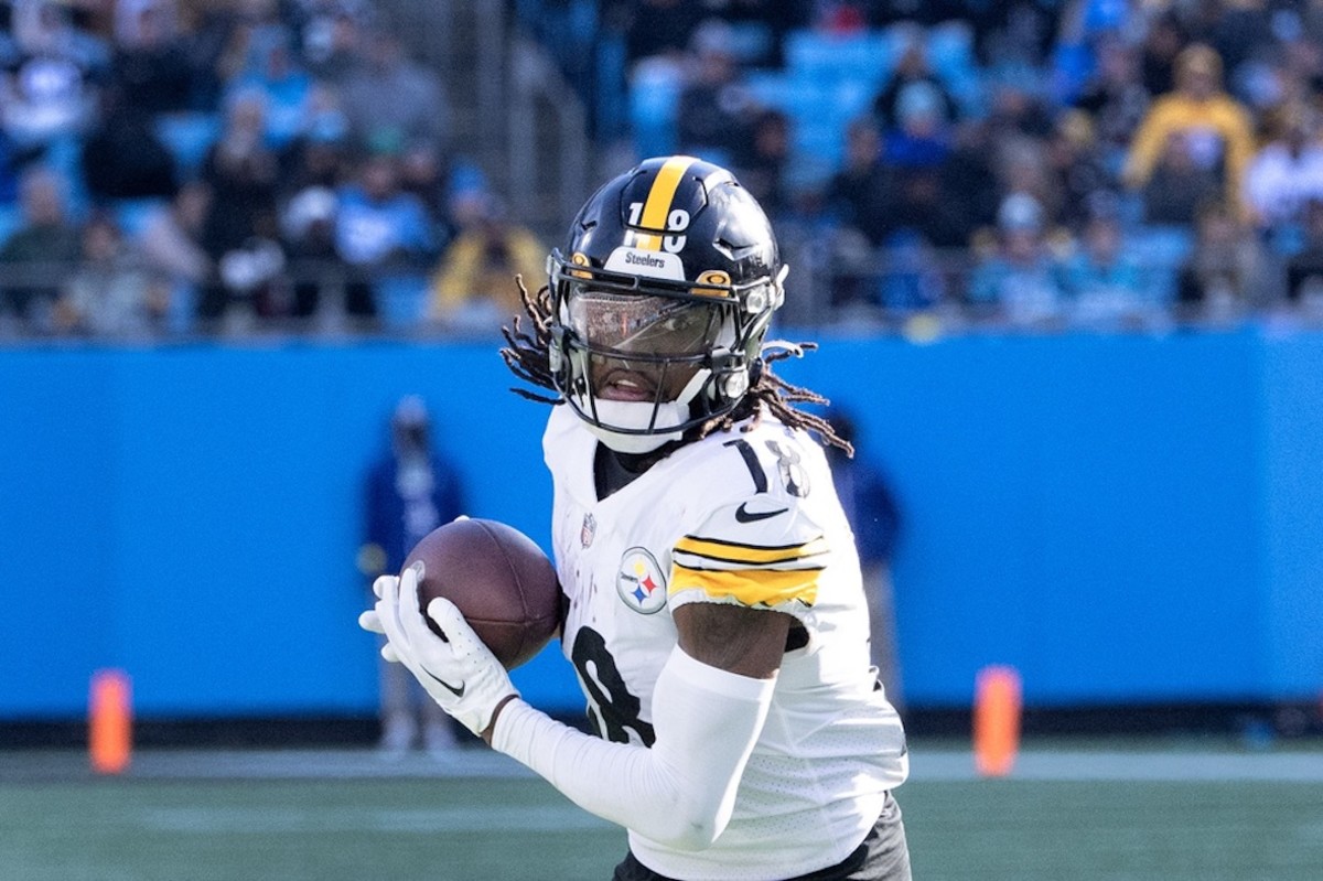 Pittsburgh Steelers WR Diontae Johnson Will Play Against Raiders