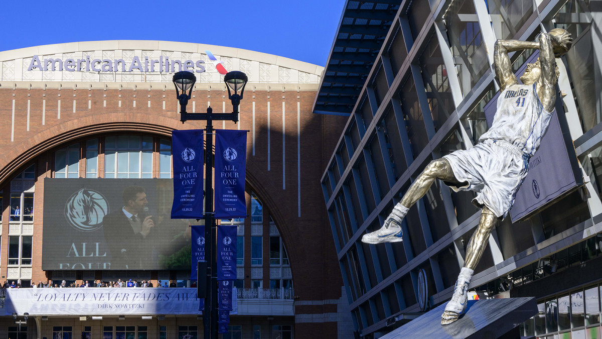 A general view of the statue by sculptor Omri Amrany honoring former Dallas Mavericks power forward Dirk Nowitzki before the game between the Dallas Mavericks and the Los Angeles Lakers American Airlines Center.
