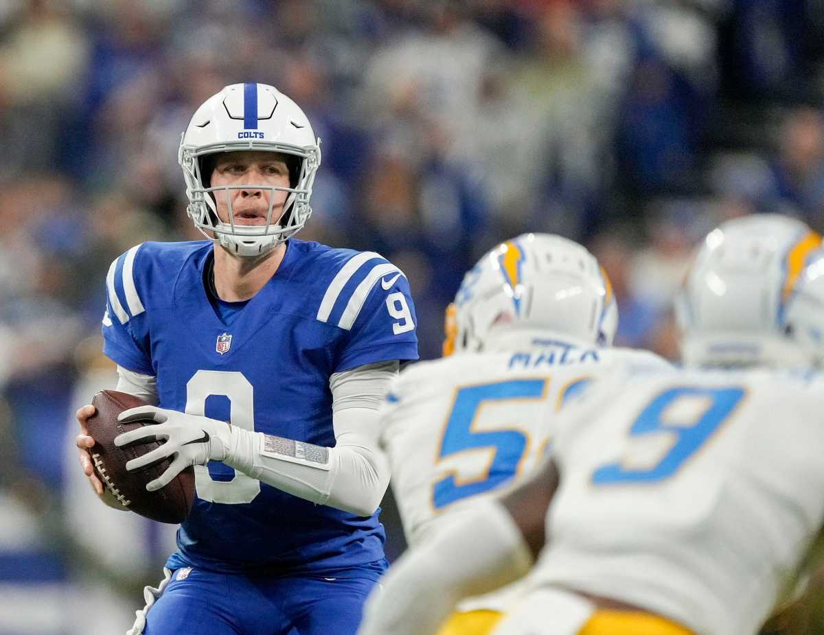 Indianapolis Colts quarterback Nick Foles (9) looks for an open receiver down field Monday, Dec. 26, 2022, during a game against the Los Angeles Chargers at Lucas Oil Stadium in Indianapolis.