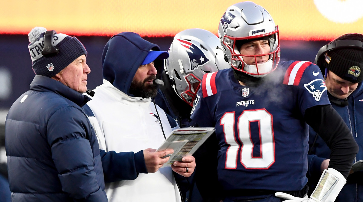 Patriots QB Mac Jones struggled in 2022 under Matt Patricia as his offensive coordinator. Now he has Bill O'Brien running the offense, his third play-caller in three years under Bill Belichick.