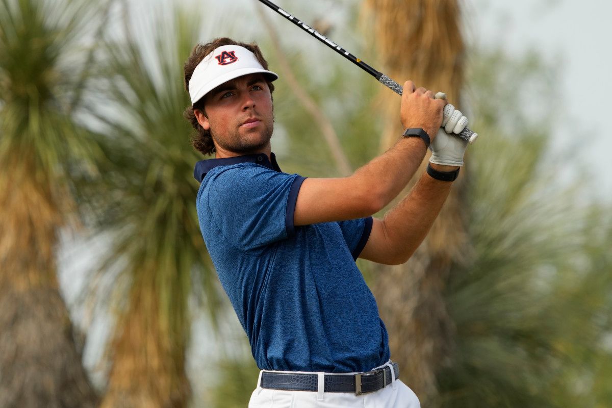 Auburn golfer Alex Vogelsong tees off on the first hole during an NCAA golf tournament on Friday, Sept. 9, 2022, in Scottsdale, Ariz. (AP Photo/Rick Scuteri)