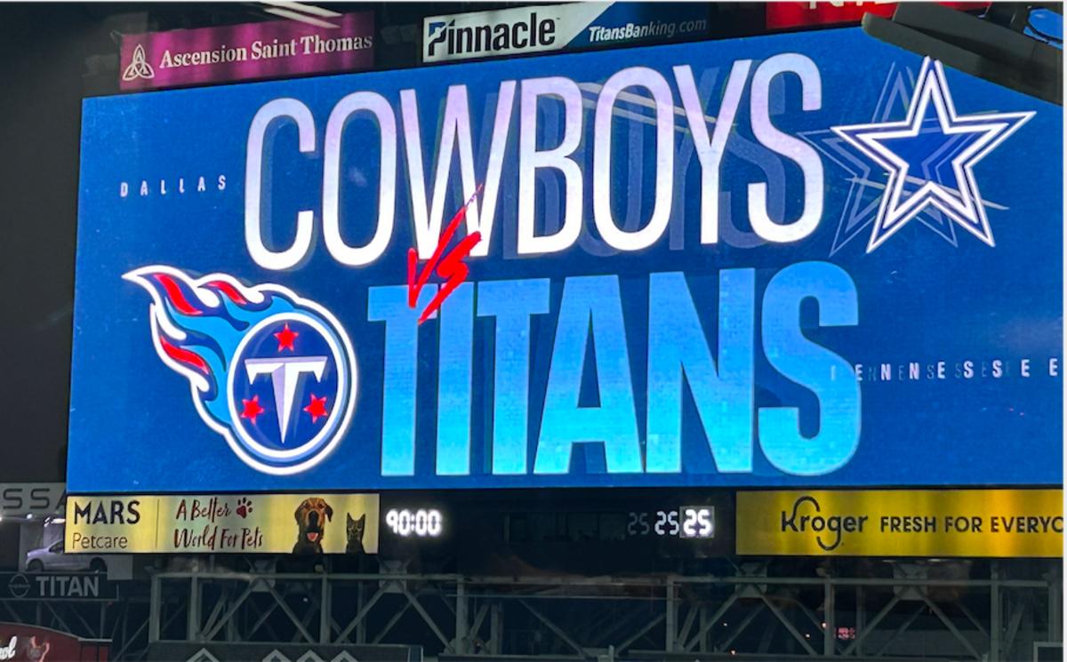 the dallas cowboys and the tennessee titans