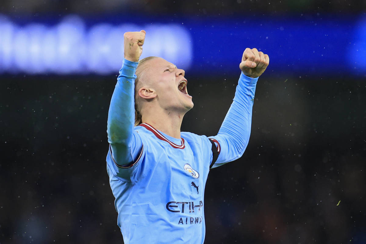 Erling Haaland pictured celebrating after scoring his 21st goal of the 2022/23 Premier League season for Manchester City (during a home game against Everton on December 31, 2022)