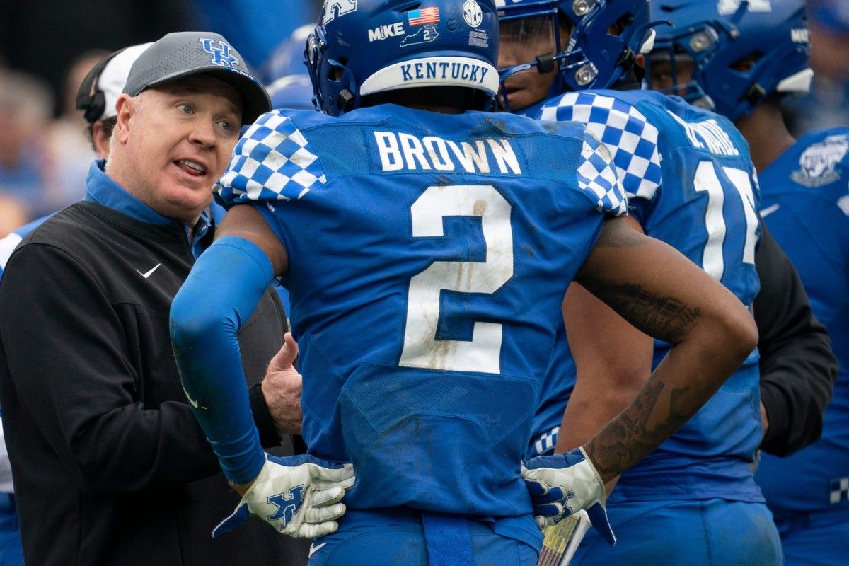 Three Takeaways From Kentucky's 21-0 Music City Bowl Loss to Iowa - Vimarsana News
