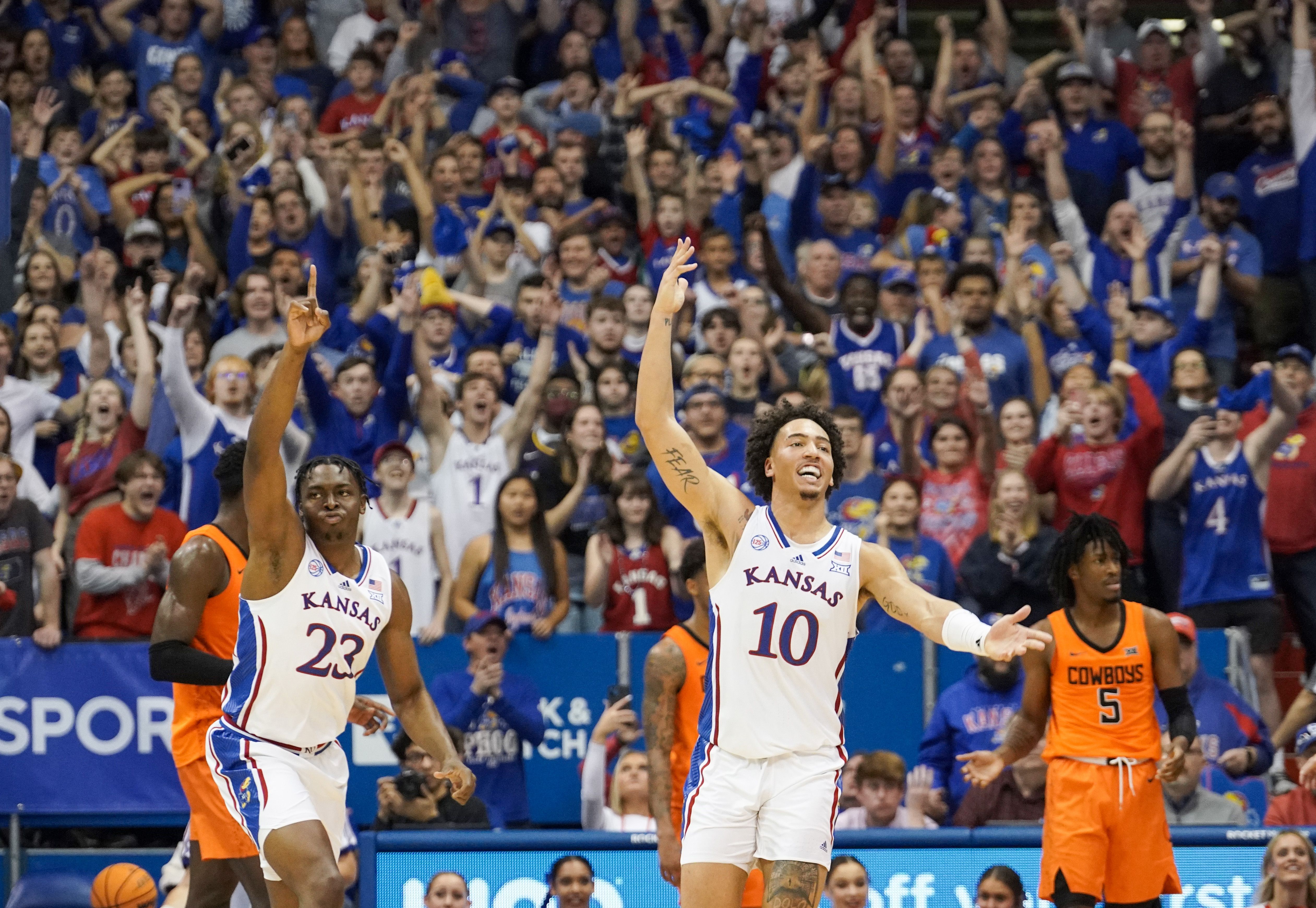 "Electric" Atmosphere Sparks Kansas Comeback Reminiscent of April - Vimarsana News