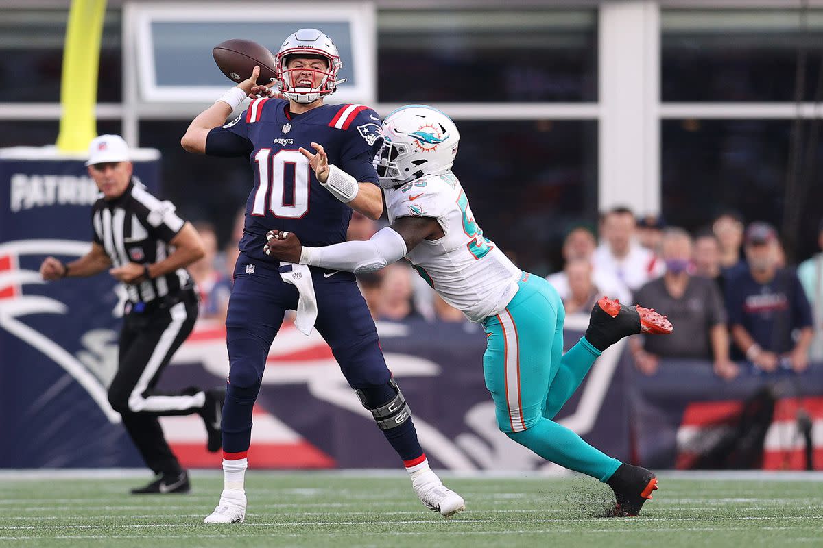 New England Patriots vs. Philadelphia Eagles: TV, Odds, Injury Update -  Sports Illustrated New England Patriots News, Analysis and More