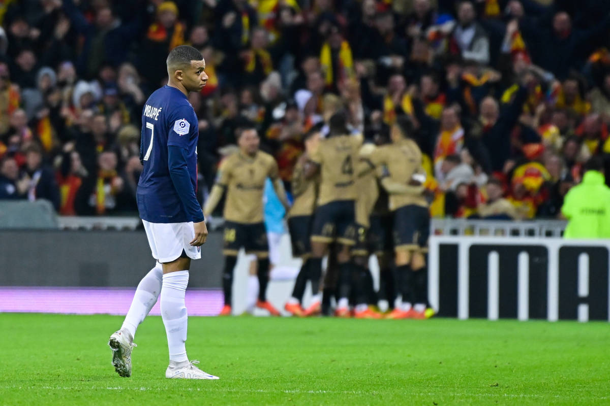 Kylian Mbappe pictured during PSG's 3-1 defeat at Lens in December 2022