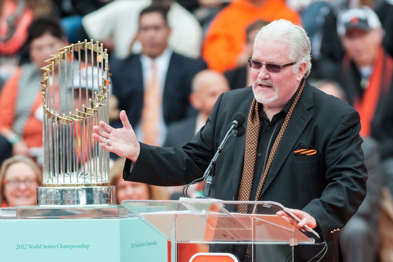 Brian Sabean Rejoined New York Yankees to Win Another World Series - Sports Illustrated NY Yankees News, Analysis and More - Vimarsana News
