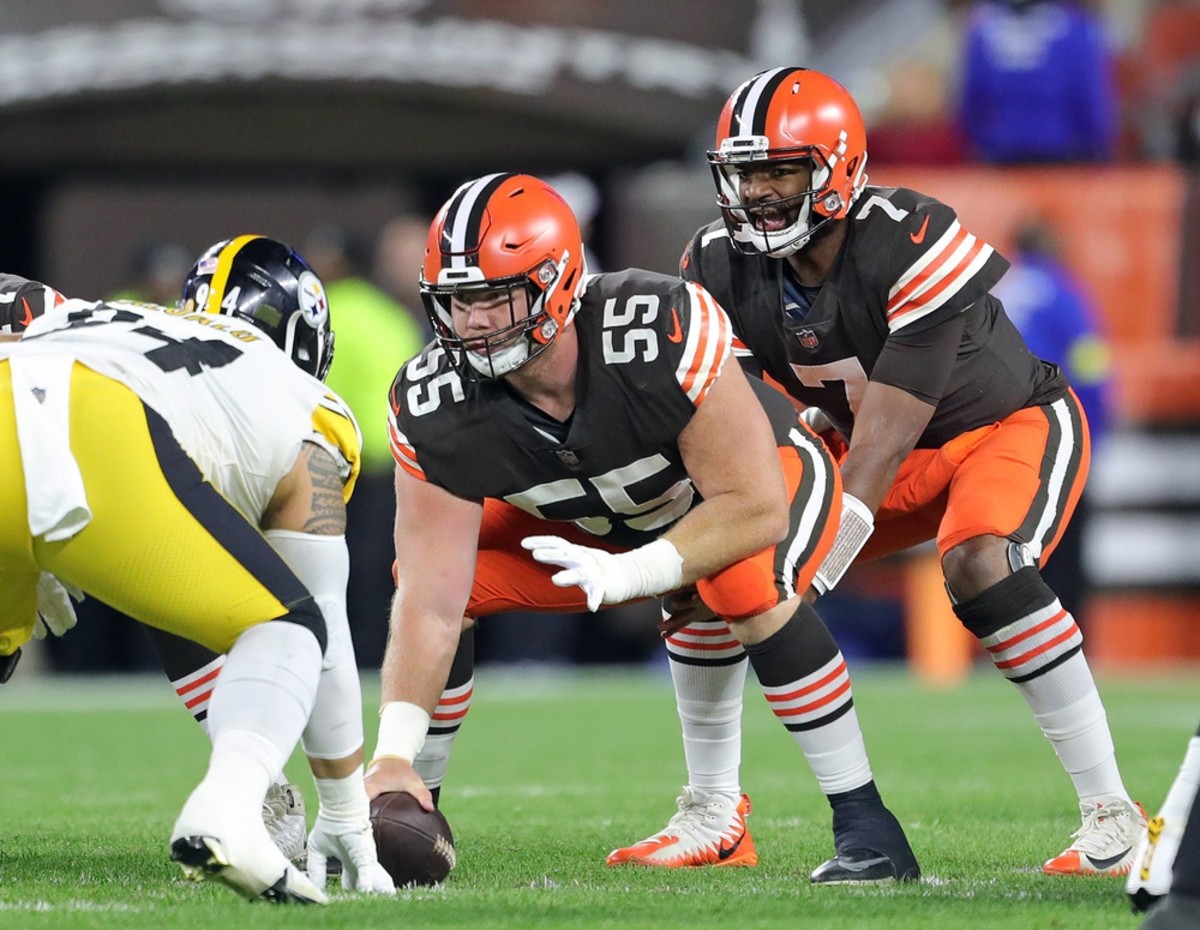Browns quarterback Jacoby Brissett under center Ethan Pocic during the first half against the Pittsburgh Steelers, Thursday, Sept. 22, 2022, in Cleveland.