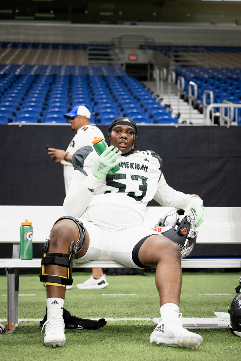 Football Commits Participate at Adidas AllAmerican Bowl Game