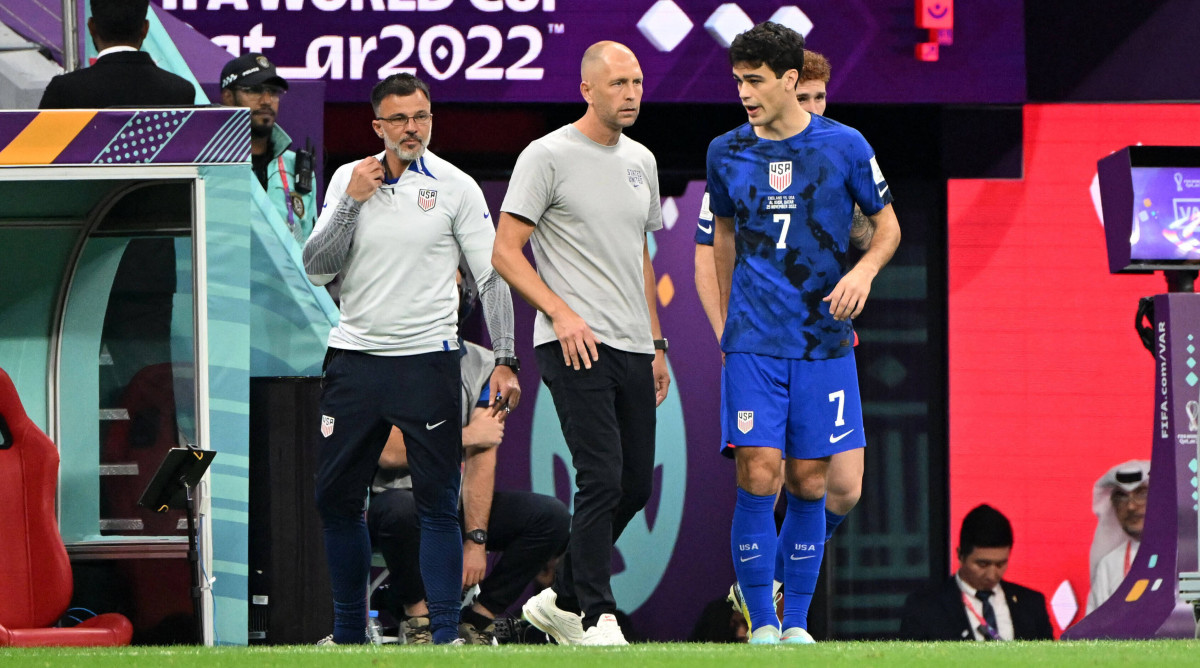 Anthony Hudson, Gregg Berhalter and Claudio Reyna during a U.S. match.