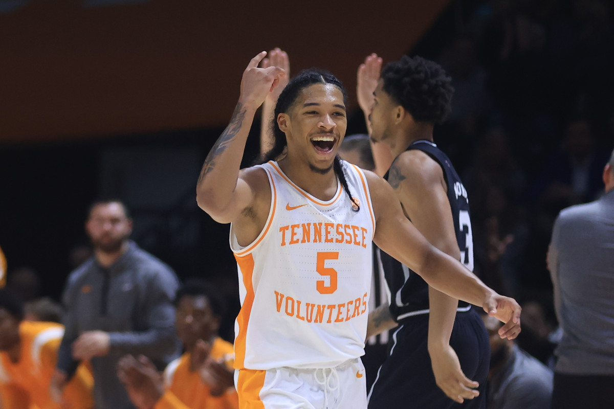 Tennessee Basketball How To Watch Vs South Carolina Basketball tennessee-basketball-how-to-watch-vs-south-carolina-basketball