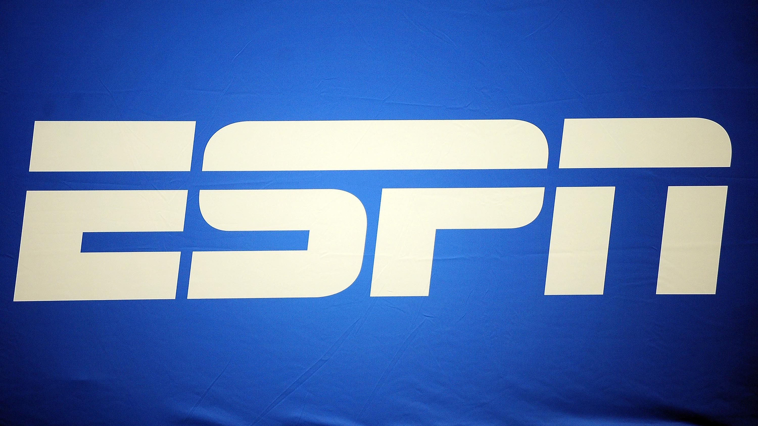 ESPN did everything right in covering tragic Damar Hamlin injury - Vimarsana News