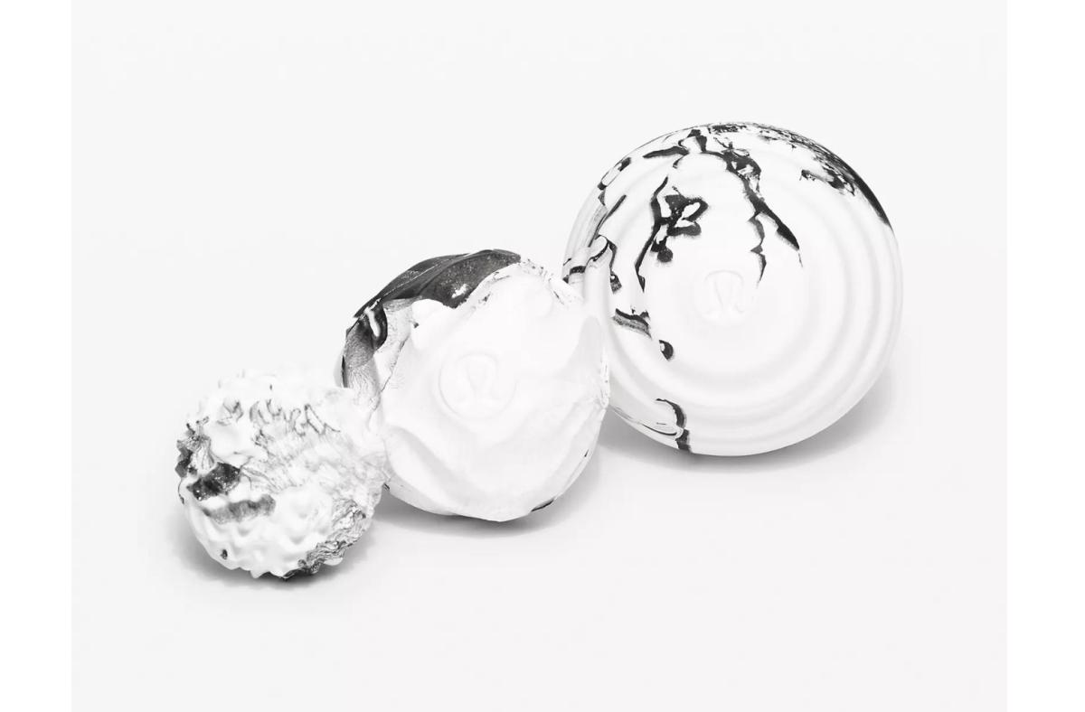 lululemon release and recover ball set