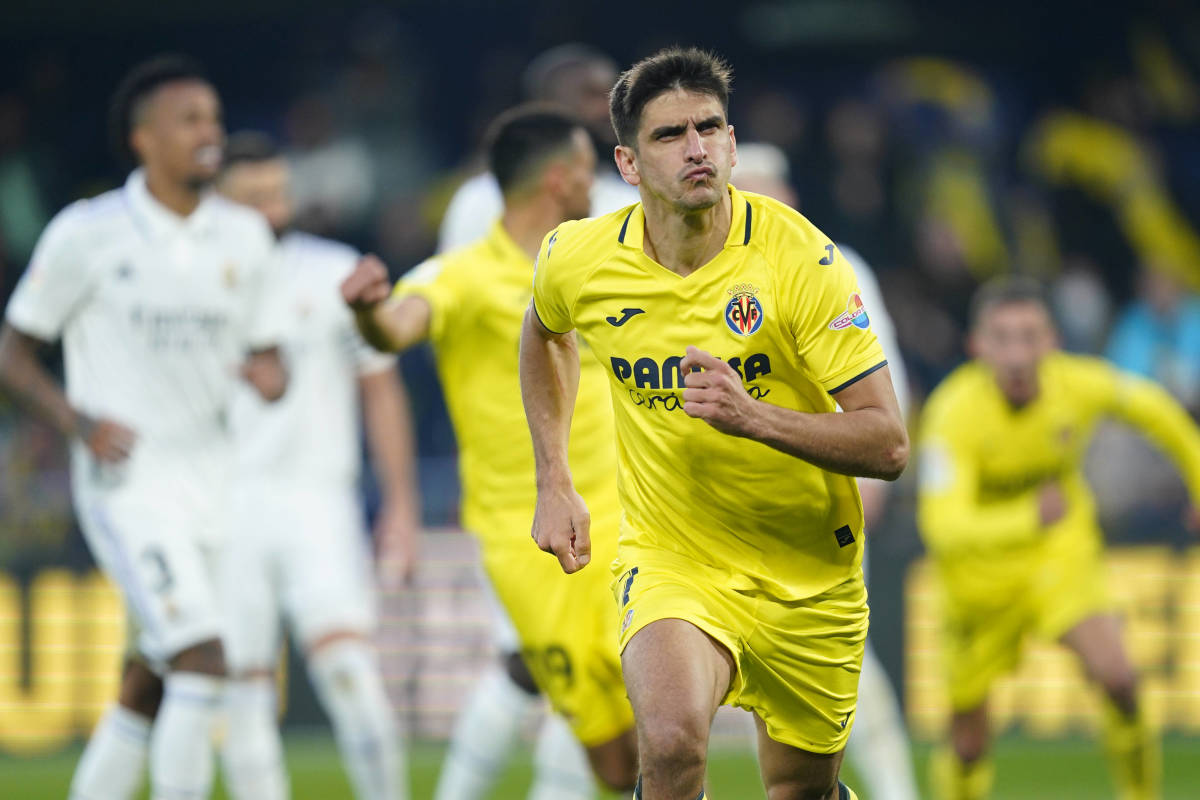 Gerard Moreno pictured celebrating after scoring for Villarreal in a 2-1 win over Real Madrid in January 2023