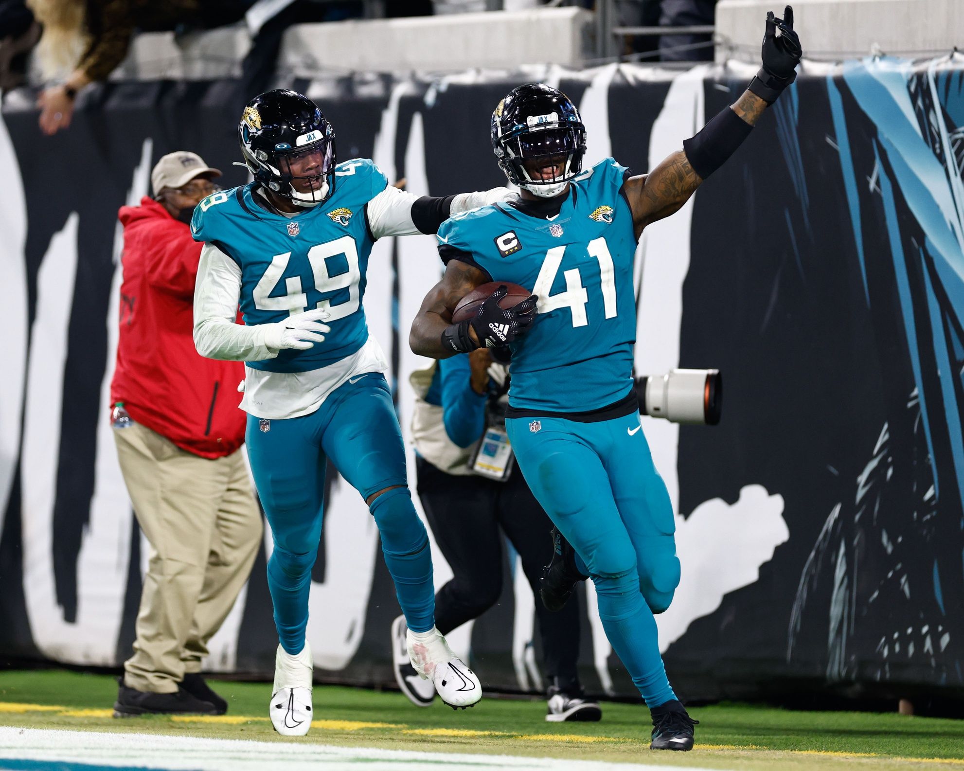 Jacksonville Jaguars 20, Tennessee Titans 16: Game Balls - Sports Illustrated Jacksonville Jaguars News, Analysis and More - Vimarsana News