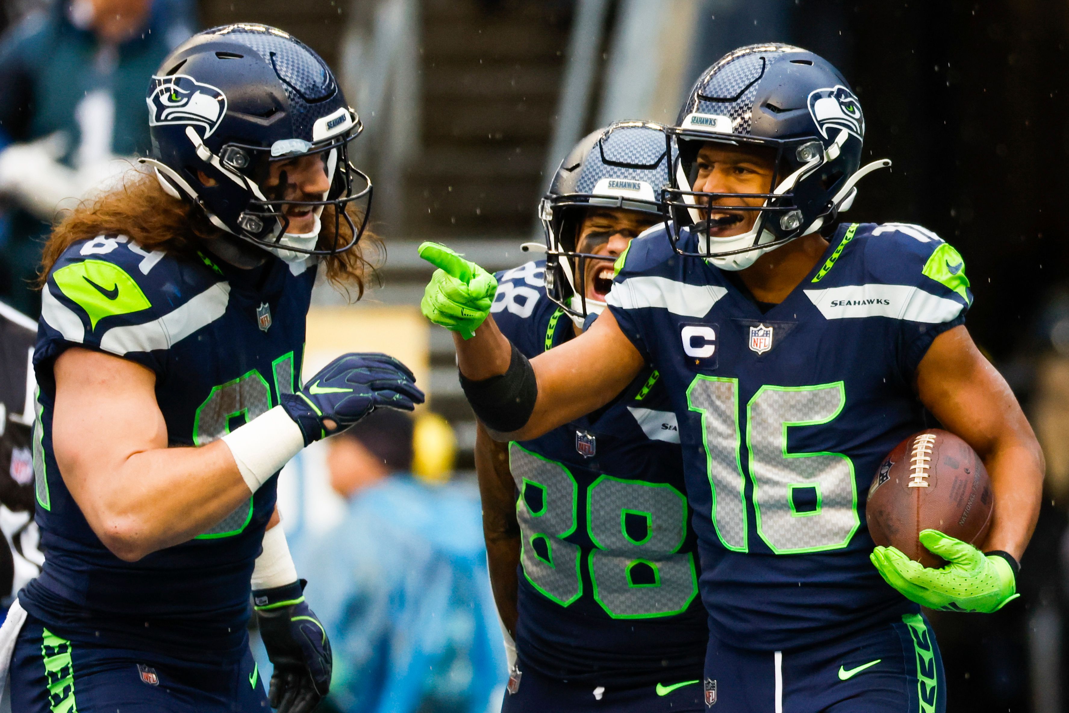 Seattle Seahawks WR Tyler Lockett Reflects on Career Journey as Seattle Heads to Playoffs to Face San Francisco 49ers - Sports Illustrated Seattle Seahawks News, Analysis and More - Vimarsana News