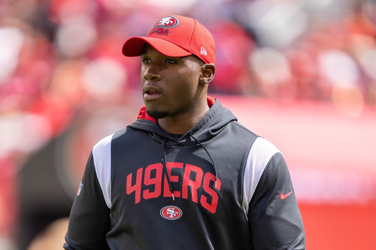 San Francisco 49ers defensive coordinator DeMeco Ryans before the game against the Seattle Seahawks at Levi's Stadium.