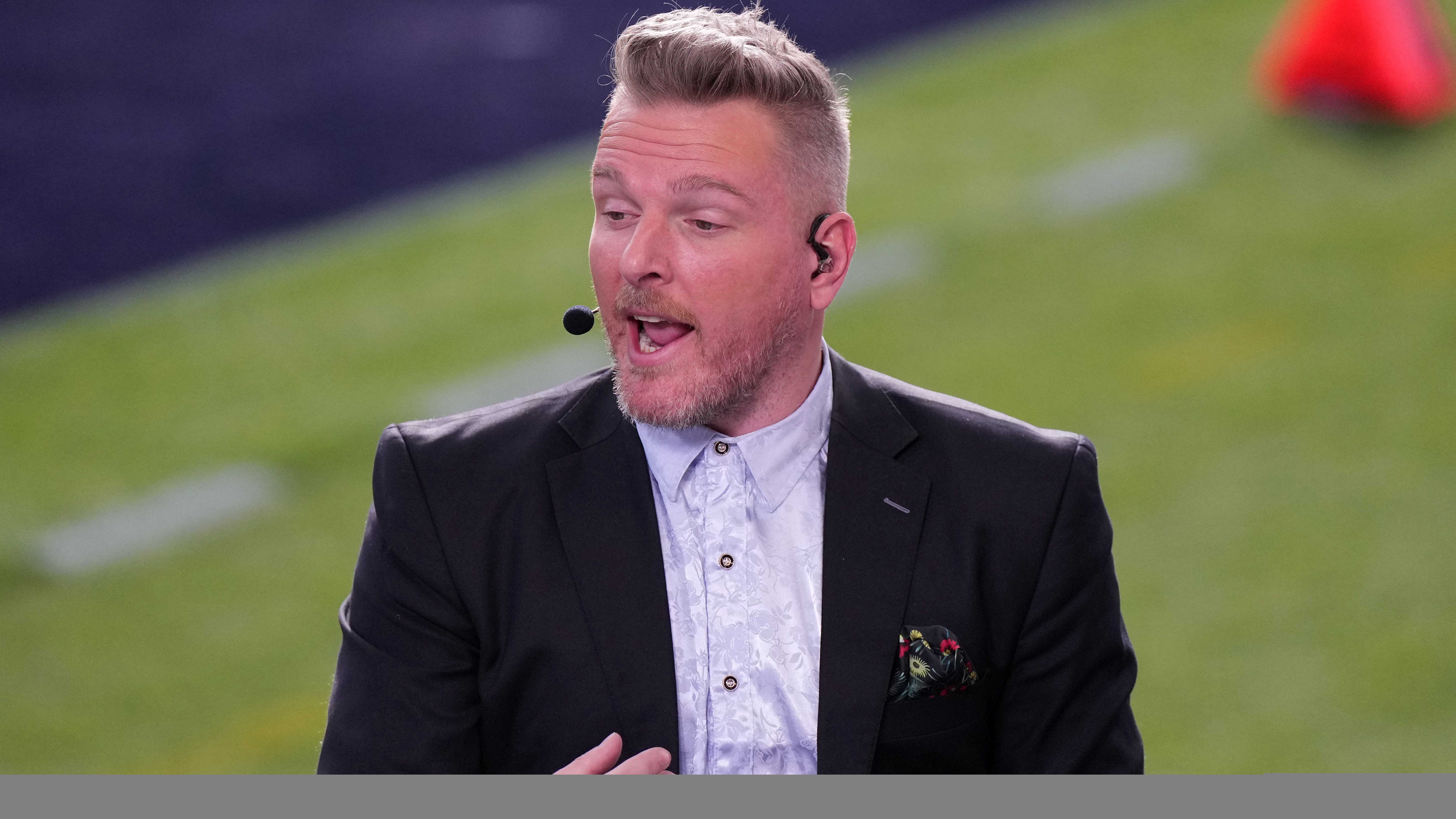 Pat McAfee responds to controversial moments during TCU-Georgia telecast - Vimarsana News