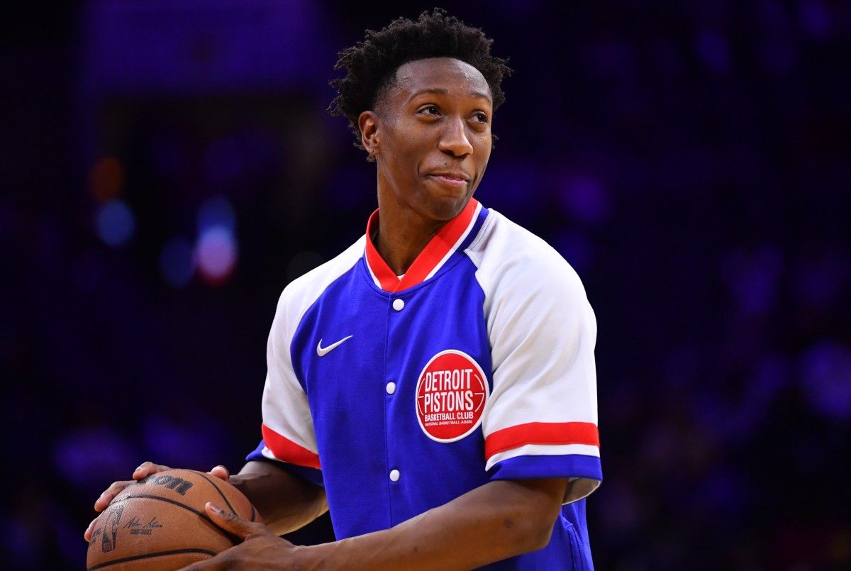 Phoenix Suns Sign Former 76ers Guard Saben Lee - Vimarsana News