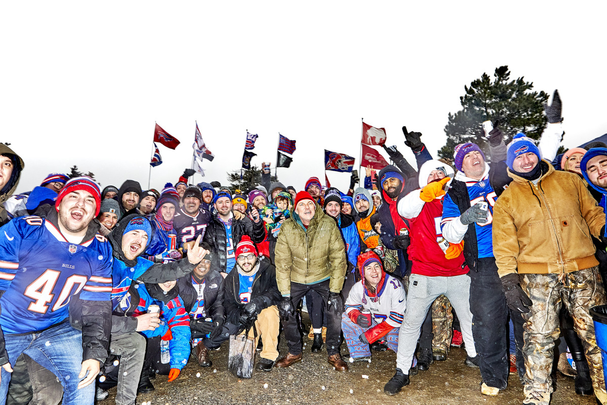 “Stinging ice pellets,” “blustery winds” and “that battleship gray sky”—the Bills Mafia endures it all.