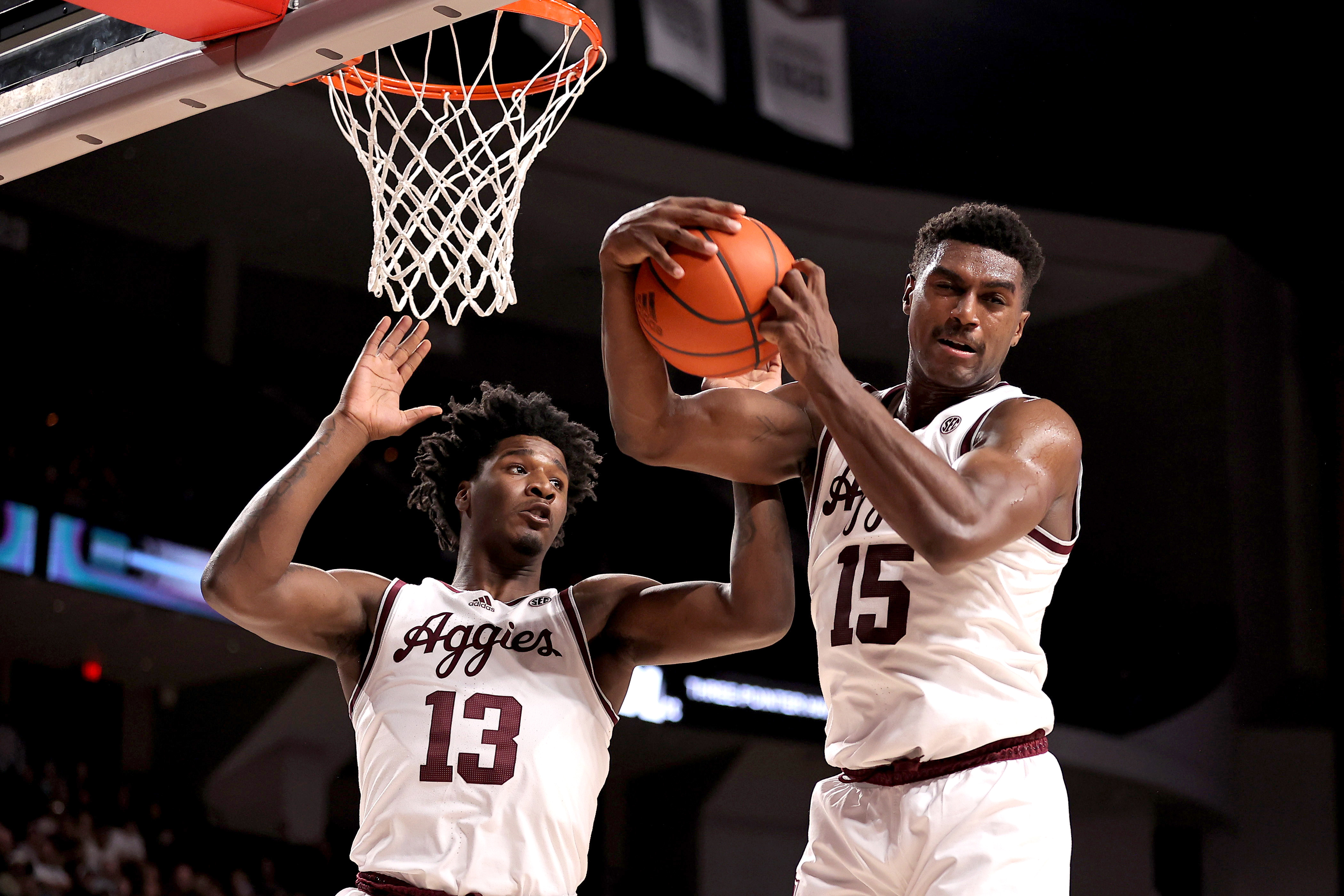 Texas A&M Upsets No. 20 Missouri in College Station