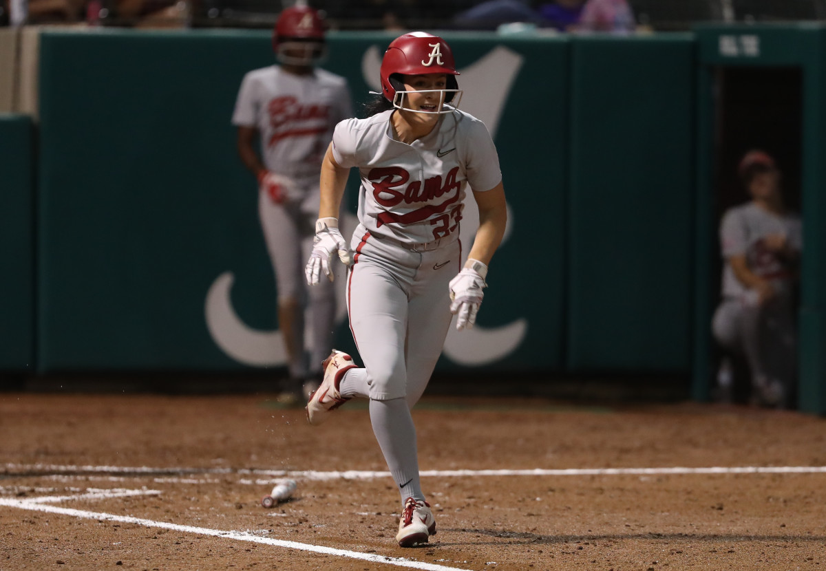 Alabama Softball Uses Faith to Sweep Doubleheader at Bama Bash Sports