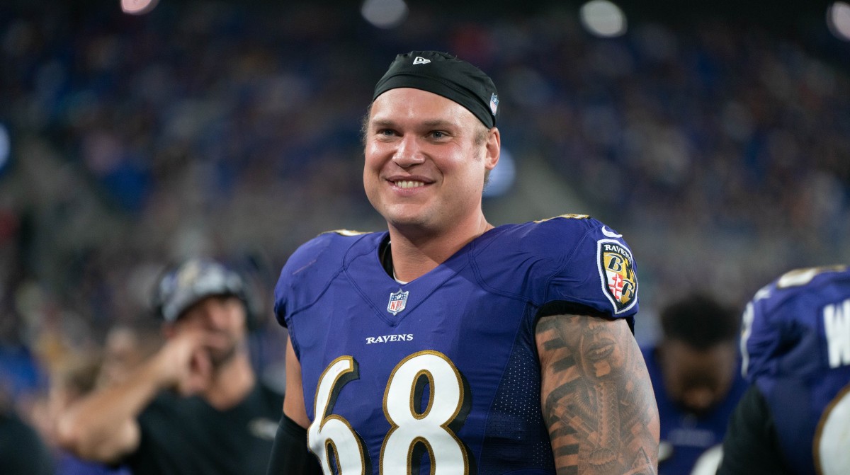 Baltimore Ravens defensive end Brent Urban (68) looks on during the third quarter against the Washington Commanders at M&T Bank Stadium.