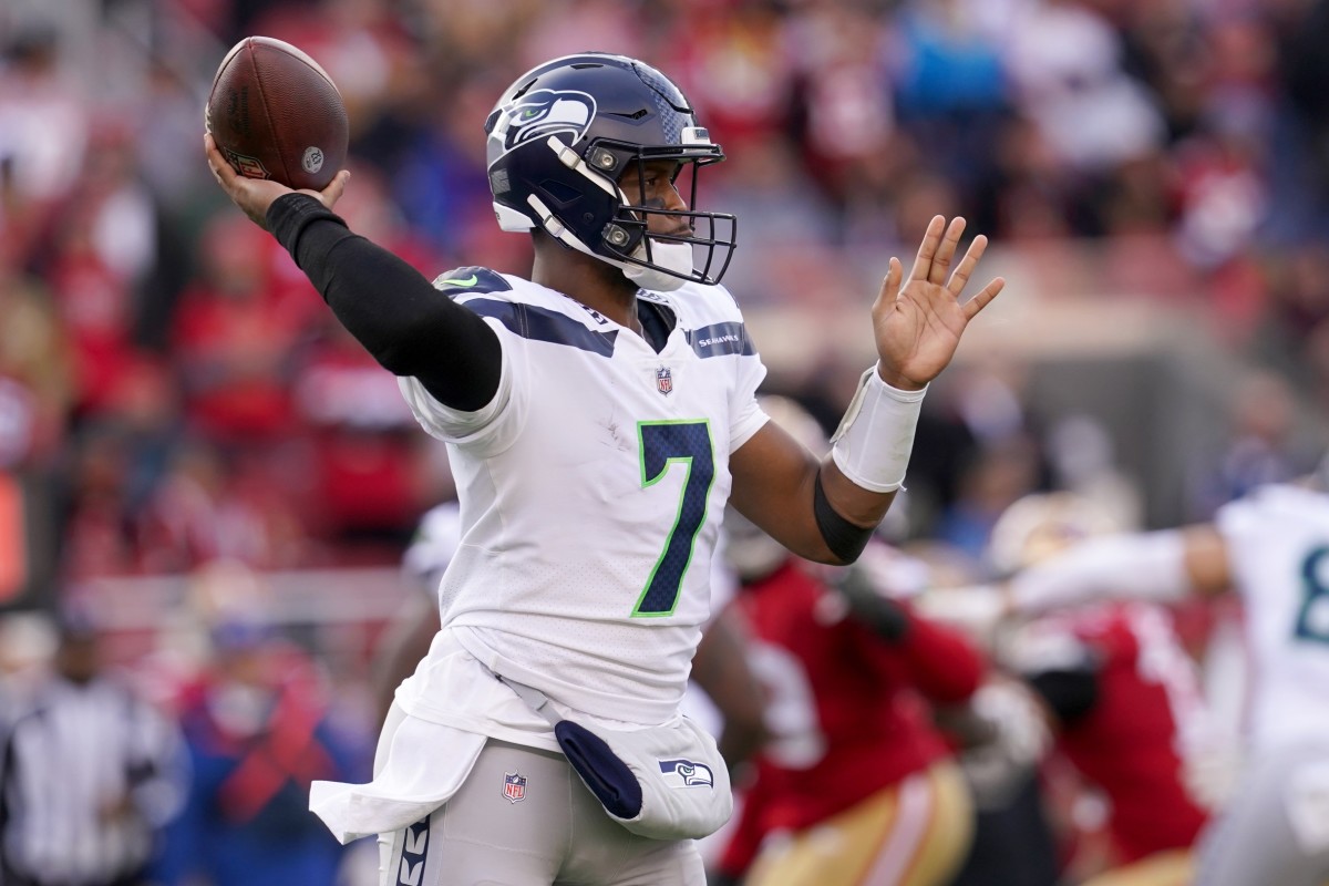 Geno Smith and the Seahawks are in the Playoffs - Sports Illustrated West  Virginia Mountaineers News, Analysis and More
