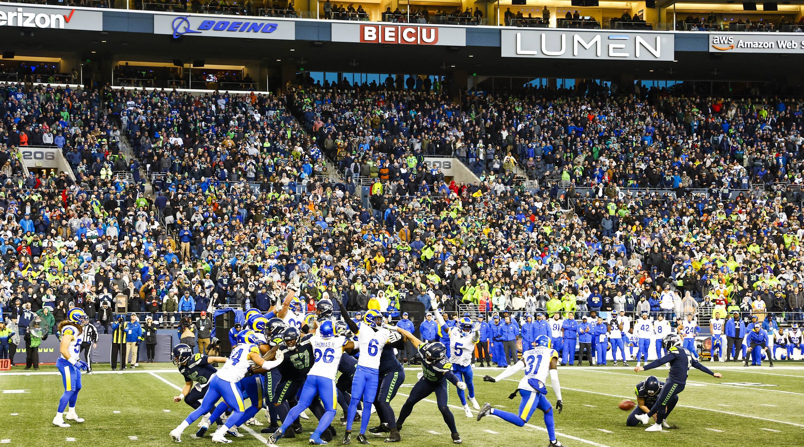 Rams-Seahawks Officiating Upset Executives and Coaches, per Report