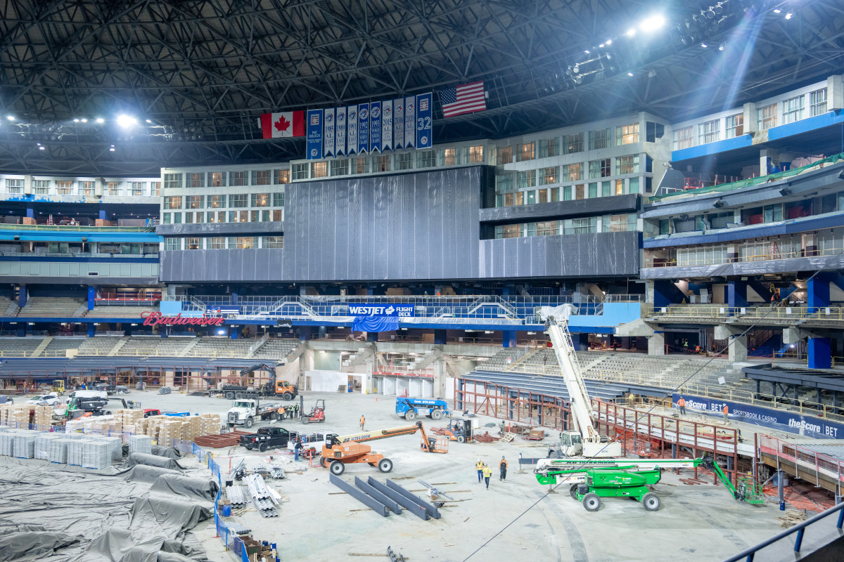 Blue Jays Reveal New Rogers Centre Outfield Dimensions & Wall Heights