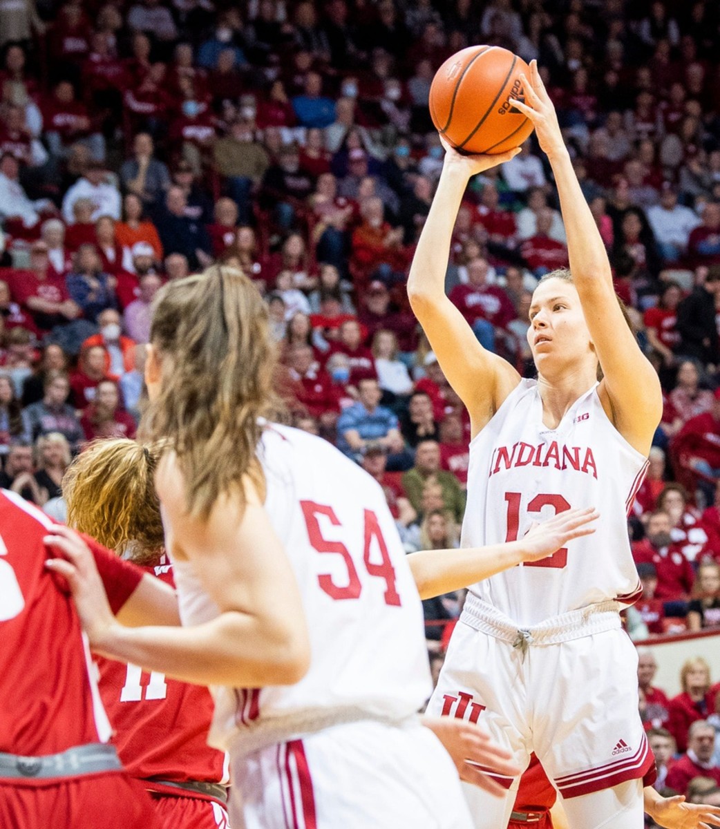 Indiana's Yarden Garzon (12) scores during the first half of the Indiana versus Wisconsin women's basketball game at Simon Skjodt Assembly Hall on Sunday, Jan. 15, 2023.