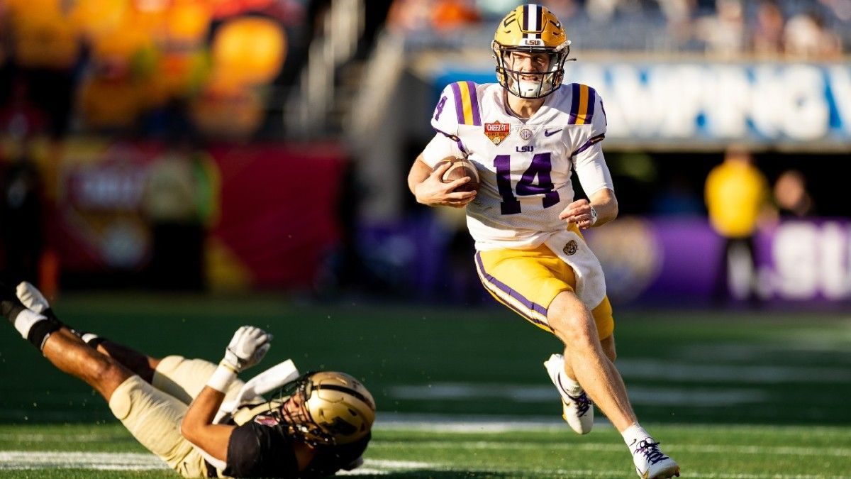 Florida, Long-Time Billy Napier QB Target Walker Howard Transfers to Ole Miss - Vimarsana News