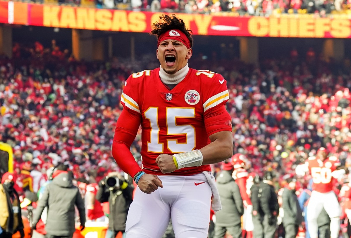Chiefs quarterback Patrick Mahomes leads Kansas City into the AFC division playoffs against the Jaguars.